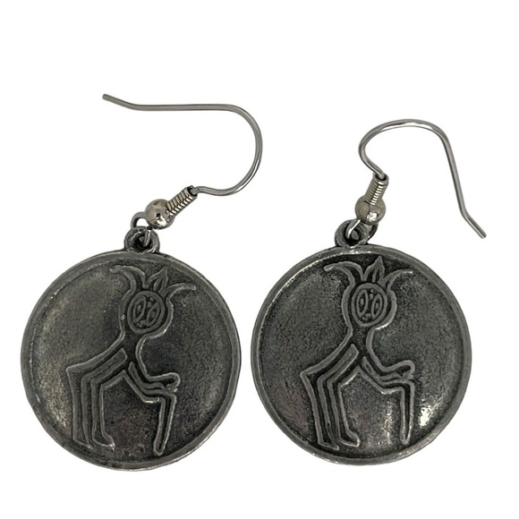 Jewelry Lot Earrings Necklaces Bracelets 15 pcs. - Picture 8 of 16